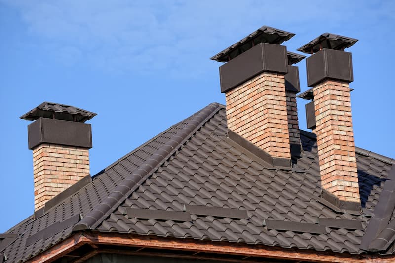 When to Consider Roof Replacement: Signs and Solutions